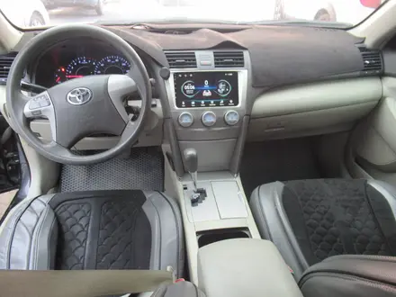 Toyota Camry 2011 года за 5 343 000 тг. в Актобе – фото 9