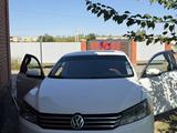 Volkswagen Passat 2013 года за 6 500 000 тг. в Актобе