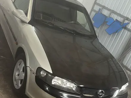 Opel Vectra 1996 года за 590 000 тг. в Актобе – фото 8