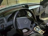 Mercedes-Benz C 180 1994 года за 1 200 000 тг. в Сатпаев – фото 2