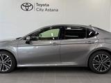 Toyota Camry Luxe eCVT 2025 годаүшін22 800 000 тг. в Астана – фото 3