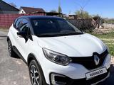 Renault Kaptur 2017 года за 5 300 000 тг. в Алматы – фото 4