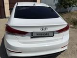 Hyundai Elantra 2017 годаүшін5 900 000 тг. в Актобе – фото 3