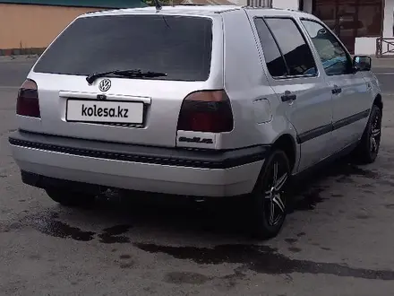 Volkswagen Golf 1996 года за 1 400 000 тг. в Тараз