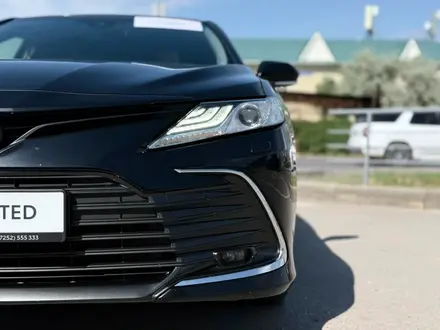 Toyota Camry Luxe 2023 года за 17 700 000 тг. в Кызылорда – фото 20