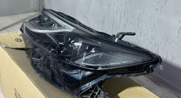 Левая фара на Toyota Camry 80 бу оригинал Диллер за 600 000 тг. в Алматы
