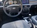 Hyundai Sonata 2006 года за 2 650 000 тг. в Семей – фото 8