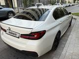 BMW 530 2021 года за 21 000 000 тг. в Астана – фото 2