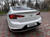 Hyundai Elantra 2019 годаүшін8 000 000 тг. в Тараз – фото 4