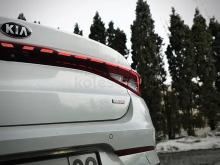 Kia K5 2021 года за 9 500 000 тг. в Алматы – фото 11