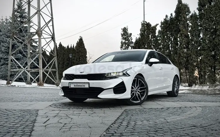 Kia K5 2021 года за 9 500 000 тг. в Алматы