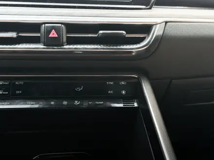 Kia K5 2021 года за 9 500 000 тг. в Алматы – фото 28