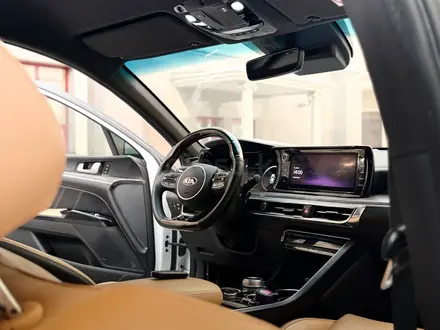 Kia K5 2021 года за 9 500 000 тг. в Алматы – фото 35