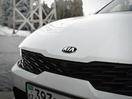 Kia K5 2021 года за 9 500 000 тг. в Алматы – фото 8