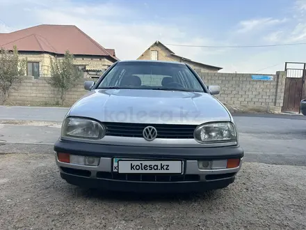 Volkswagen Golf 1994 года за 2 000 000 тг. в Шымкент