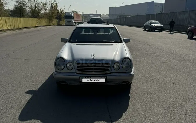 Mercedes-Benz E 230 1996 годаүшін2 800 000 тг. в Алматы