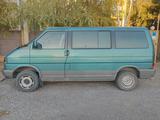 Volkswagen Multivan 1995 года за 3 800 000 тг. в Астана – фото 4