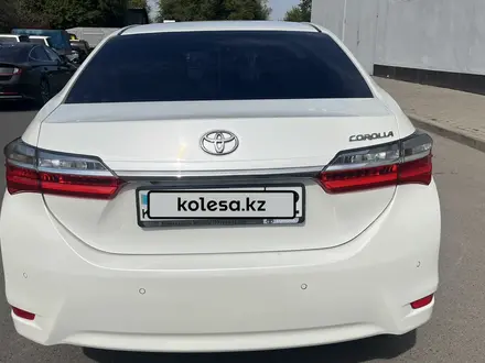 Toyota Corolla 2018 года за 8 900 000 тг. в Алматы – фото 14