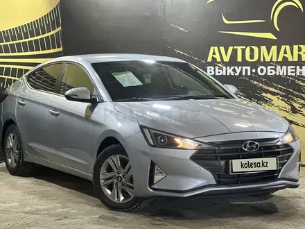 Hyundai Elantra 2019 года за 8 500 000 тг. в Актобе – фото 3