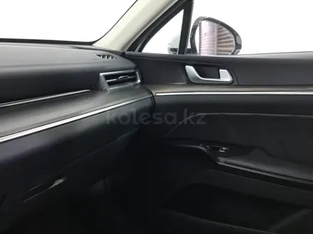 Kia K5 2026 года за 11 990 000 тг. в Астана – фото 25