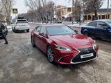 Lexus ES 300h 2019 года за 19 000 000 тг. в Алматы