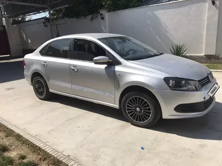 Volkswagen Polo 2014 года за 3 200 000 тг. в Шымкент – фото 2