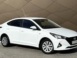 Hyundai Accent 2020 года за 7 090 000 тг. в Караганда – фото 3