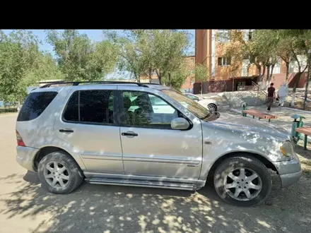 Mercedes-Benz ML 320 1998 года за 3 000 000 тг. в Кызылорда – фото 2