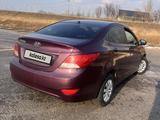 Hyundai Accent 2013 годаfor3 200 000 тг. в Алматы – фото 3