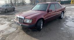 Mercedes-Benz E 220 1992 годаүшін1 750 000 тг. в Алматы – фото 4