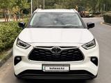 Toyota Highlander 2024 годаүшін39 800 000 тг. в Алматы