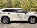 Toyota Highlander 2024 годаүшін39 800 000 тг. в Алматы – фото 4