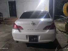 Toyota Avalon, 2006