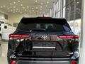 Toyota Highlander Luxe 2022 года за 35 171 500 тг. в Актобе – фото 6
