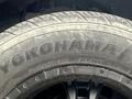 Шины Yokohama 305/50R20, комплект. Износ 40%. за 40 000 тг. в Алматы – фото 5