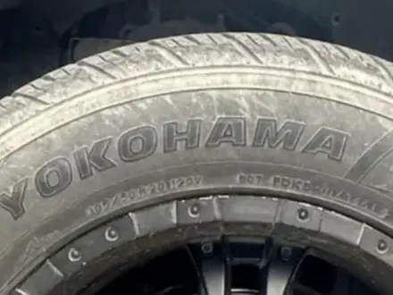 Шины Yokohama 305/50R20, комплект. Износ 40%. за 40 000 тг. в Алматы – фото 5