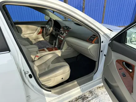 Toyota Camry 2011 года за 5 500 000 тг. в Актобе – фото 7