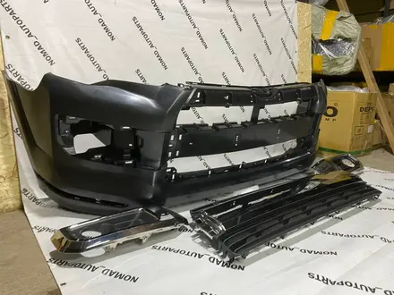 Передний бампер/Решетка/Оправа на Toyota 4Runner limited за 100 000 тг. в Алматы