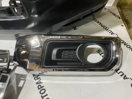Передний бампер/Решетка/Оправа на Toyota 4Runner limited за 100 000 тг. в Алматы – фото 4