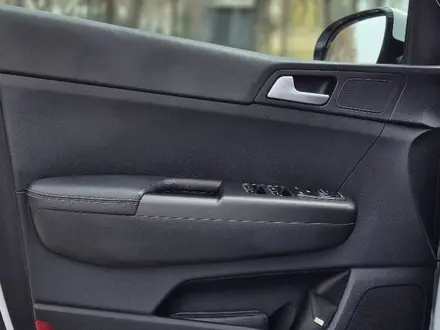 Kia Sportage 2019 года за 10 700 000 тг. в Алматы – фото 15
