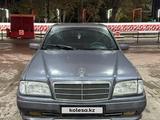 Mercedes-Benz C 200 1996 годаүшін2 000 000 тг. в Караганда – фото 2