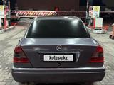 Mercedes-Benz C 200 1996 годаүшін2 000 000 тг. в Караганда – фото 5