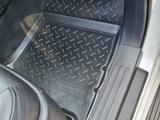 Полики салона Toyota Prado 150 c 2014 по 23 новые коврики на Прадо за 18 000 тг. в Астана – фото 2