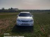 Toyota Camry 2003 годаүшін4 300 000 тг. в Актобе – фото 2