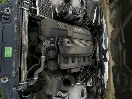 Привозные запчасти на BMW E39 за 20 000 тг. в Астана – фото 3