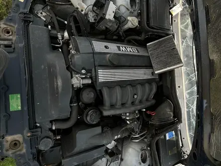 Привозные запчасти на BMW E39 за 20 000 тг. в Астана