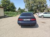 Toyota Camry 1998 года за 3 300 000 тг. в Талдыкорган – фото 4