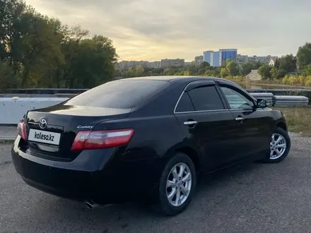 Toyota Camry 2011 года за 7 500 000 тг. в Усть-Каменогорск – фото 2