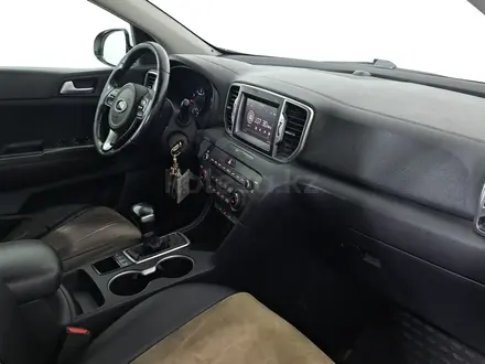 Kia Sportage 2018 года за 9 750 000 тг. в Астана – фото 15