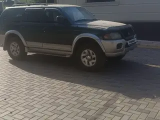 Mitsubishi Montero Sport